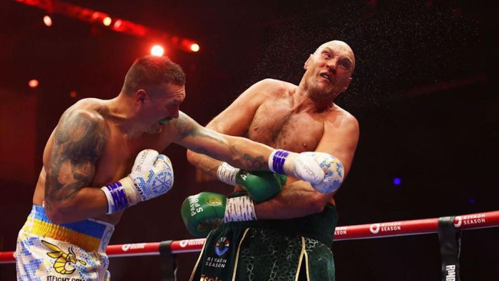 Usyk beats Fury to become undisputed champion